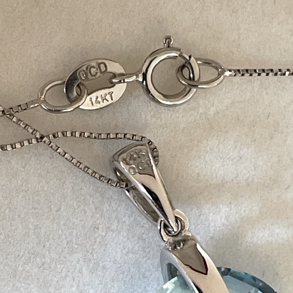 Solid 14K White Gold Fancy Cut Round Blue Topaz Diamond Accent Pendant Necklace - Picture 13 of 14